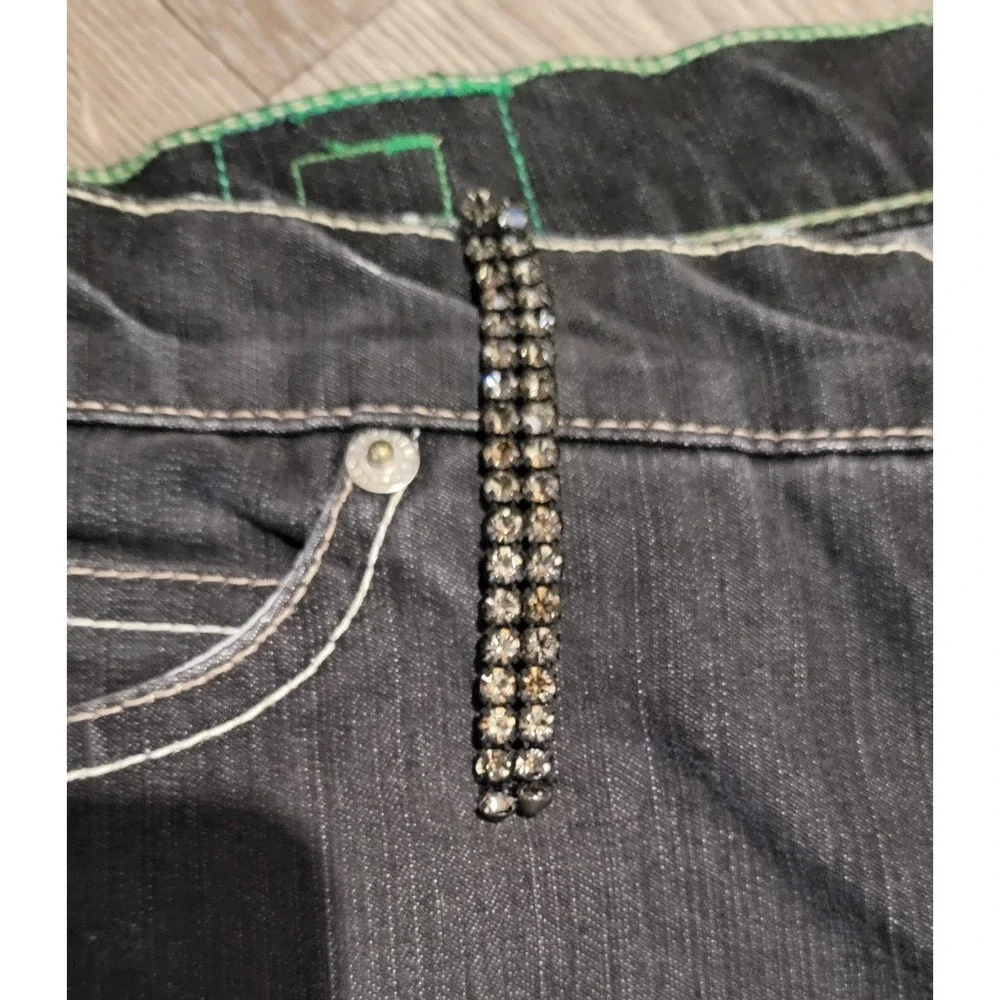 Women's Black Denim Rhinestone Accents Jeans-Size 32‎ Flare Leg Boho 70s
